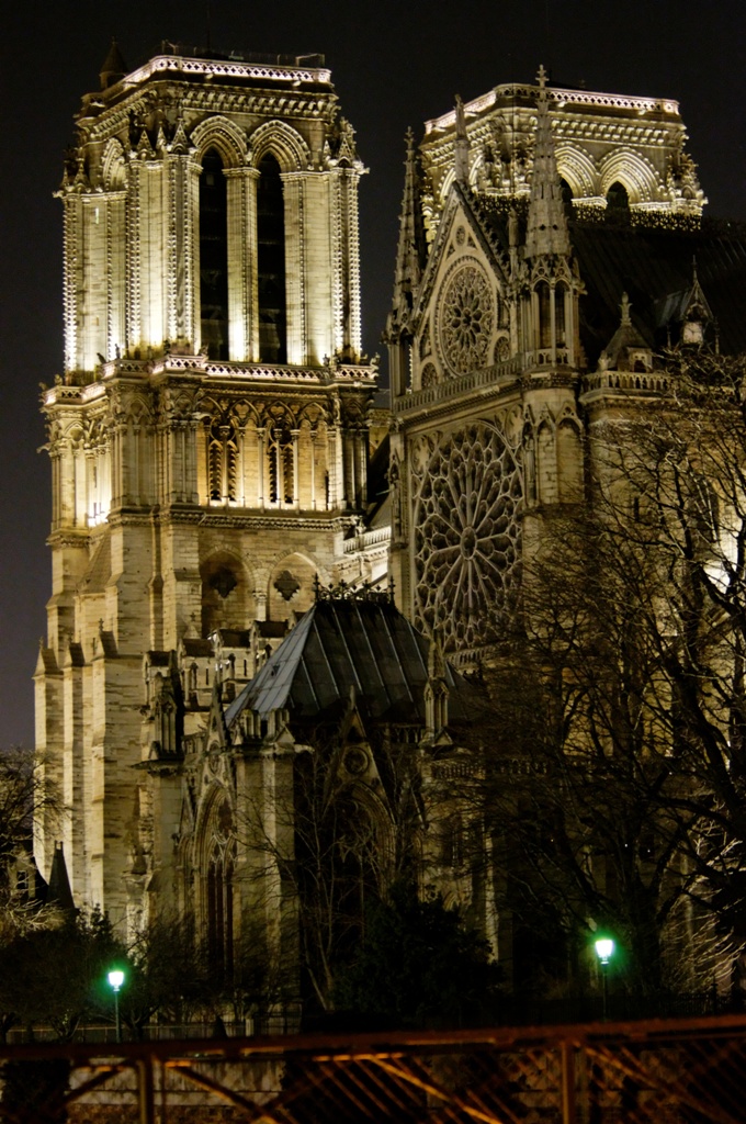 Paris by night - Notre Dame